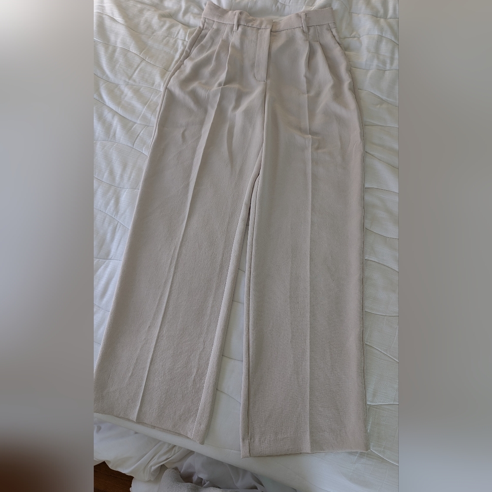 Aritzia Wilfred Cream Trousers